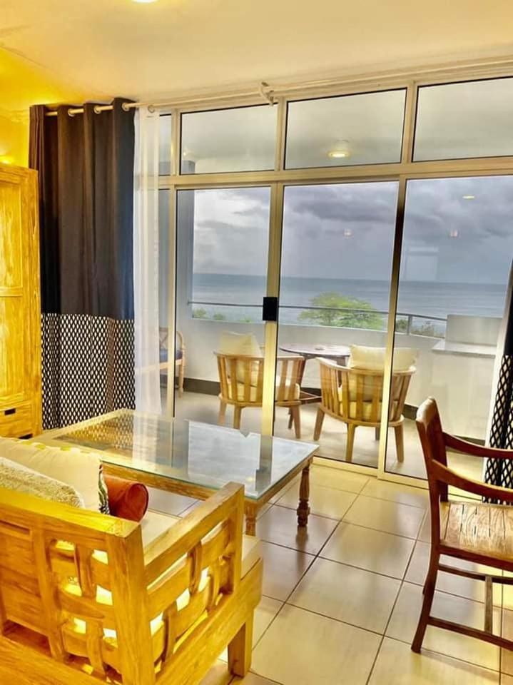 Beau Vallon Studios - Apartments Vacation Rentals Victoria Extérieur photo